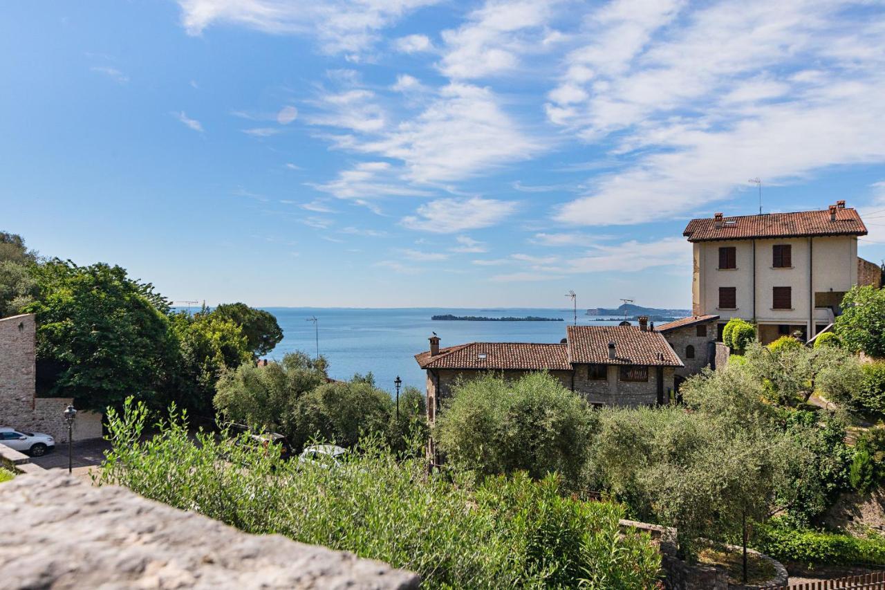 La Limonaia Apartments By Wonderful Italy 加尔多内-里维耶拉 外观 照片