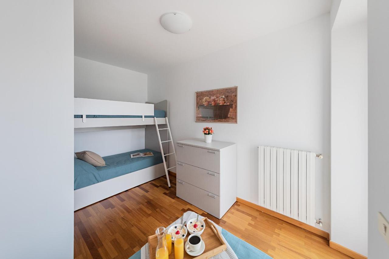 La Limonaia Apartments By Wonderful Italy 加尔多内-里维耶拉 外观 照片